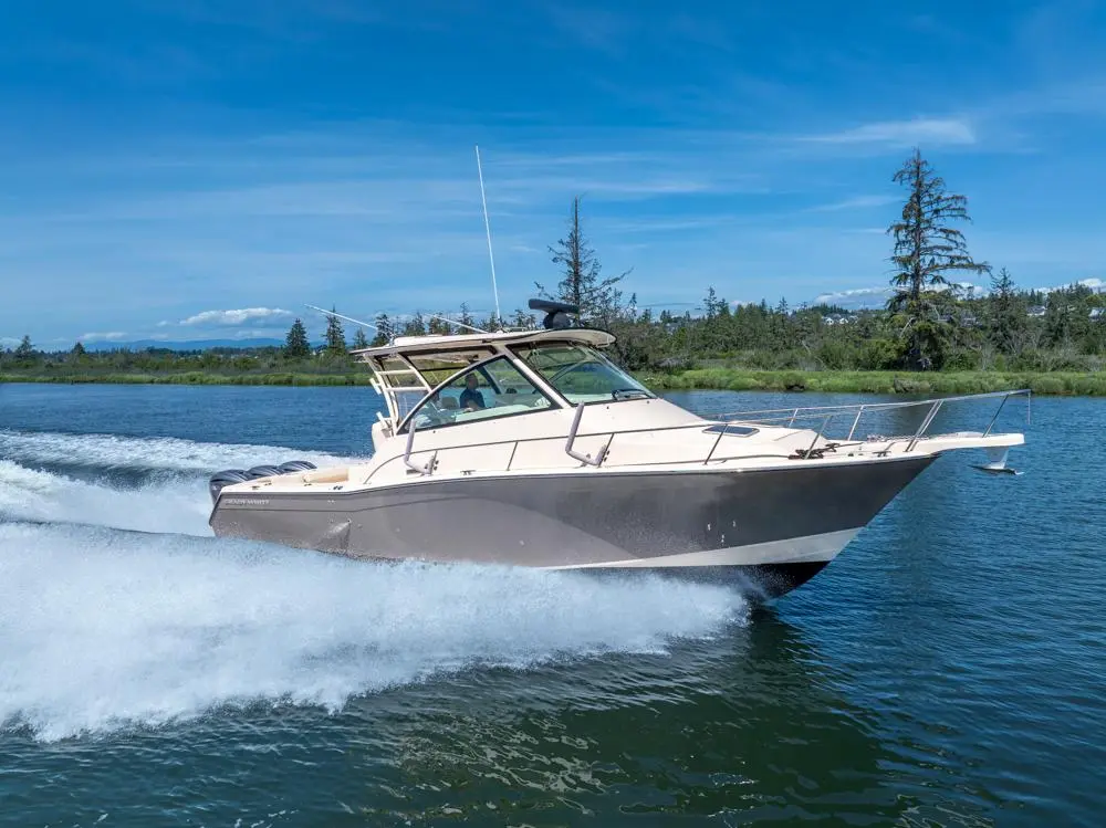 Arabella 2019 Grady-White Express 370 Yacht For Sale in Everett WA Arabella 2019 Grady-White Express 370 Yacht For Sale in Everett WA