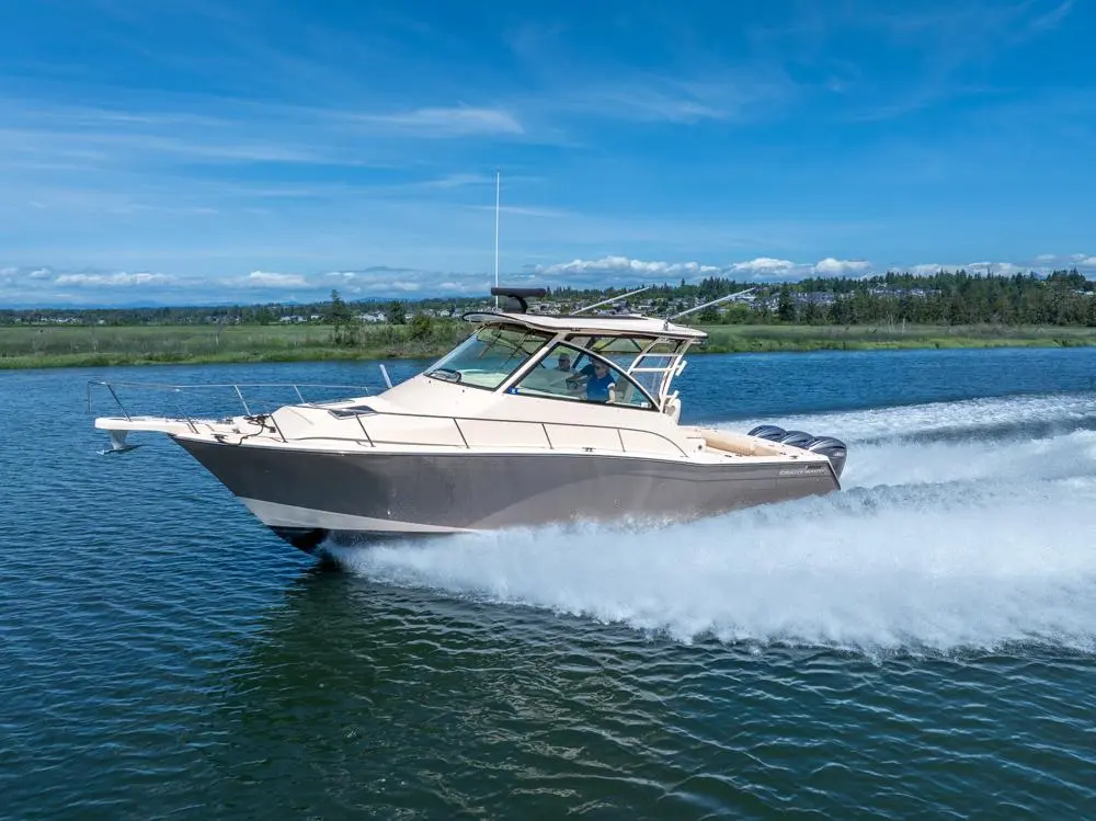 Arabella 2019 Grady-White Express 370 Yacht For Sale in Everett WA Arabella 2019 Grady-White Express 370 Yacht For Sale in Everett WA