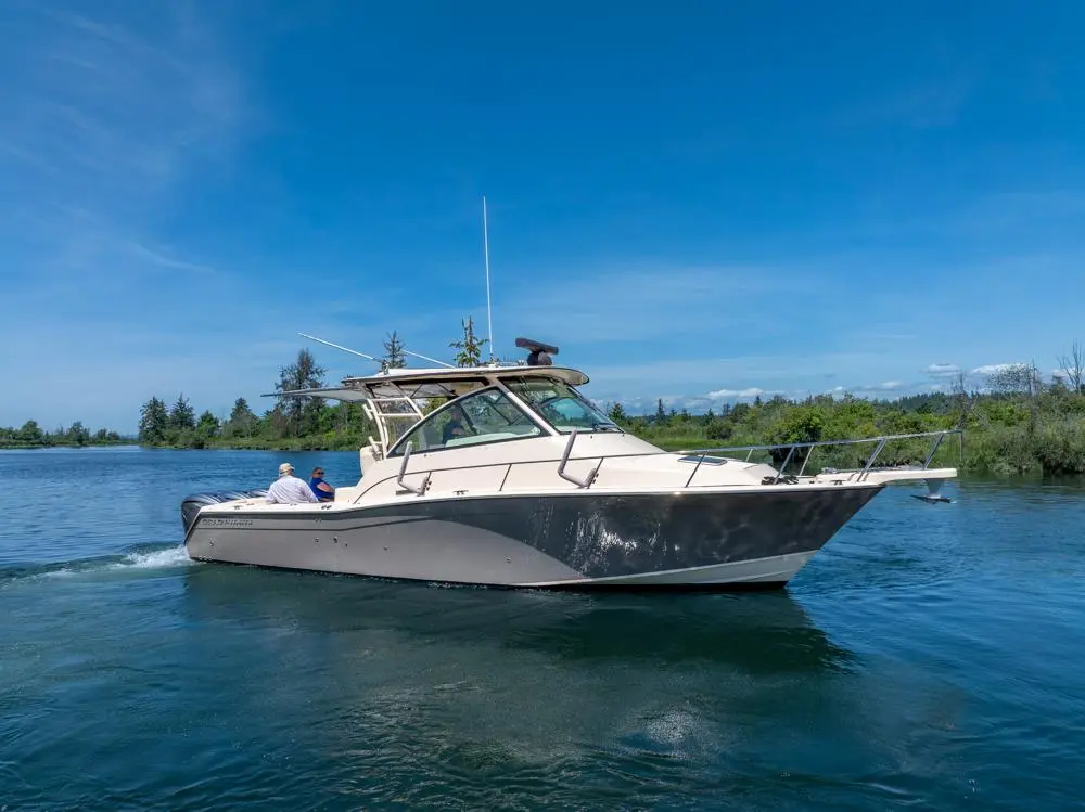 Arabella 2019 Grady-White Express 370 Yacht For Sale in Everett WA Arabella 2019 Grady-White Express 370 Yacht For Sale in Everett WA