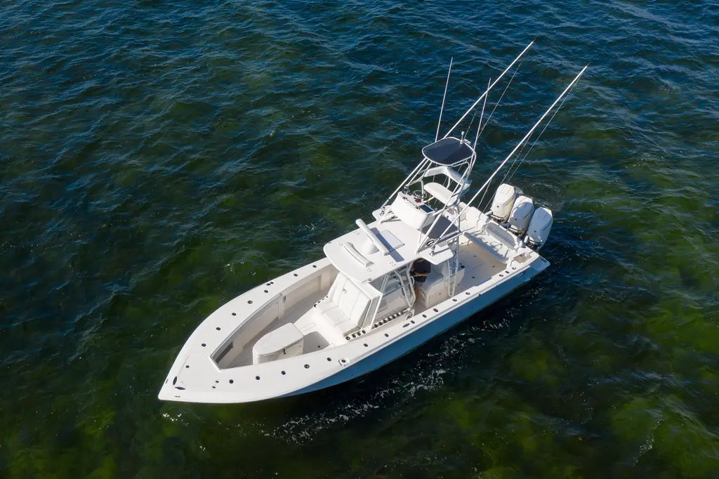2025 SeaVee 370Z Yacht For Sale in Miami Beach FL 2025 SeaVee 370Z Yacht For Sale in Miami Beach FL