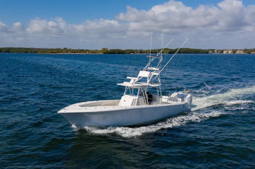 2025 SeaVee 370Z Yacht For Sale in Miami Beach FL 2025 SeaVee 370Z Yacht For Sale in Miami Beach FL