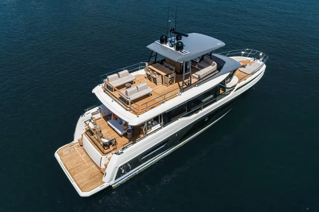 2024 Prestige X60 Yacht For Sale in Newport Beach CA 2024 Prestige X60 Yacht For Sale in Newport Beach CA