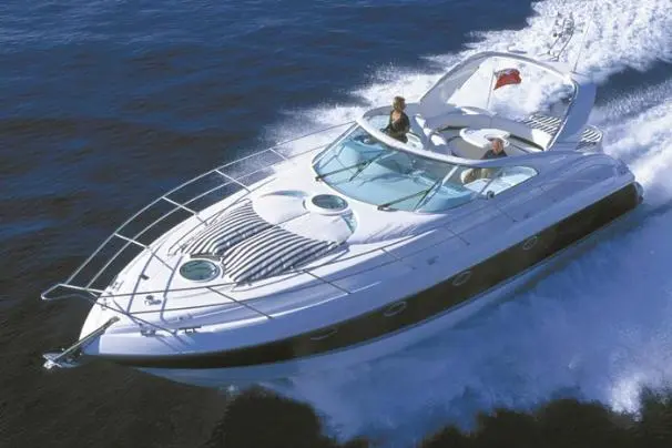 RMVCA 2004 Fairline Targa 43 Yacht For Sale in Hyères 83 RMVCA 2004 Fairline Targa 43 Yacht For Sale in Hyères 83
