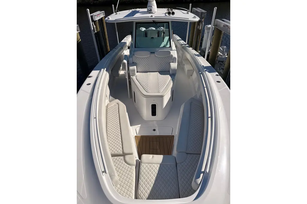 2022 HCB 42 Lujo Yacht For Sale in Lighthouse Point FL 2022 HCB 42 Lujo Yacht For Sale in Lighthouse Point FL