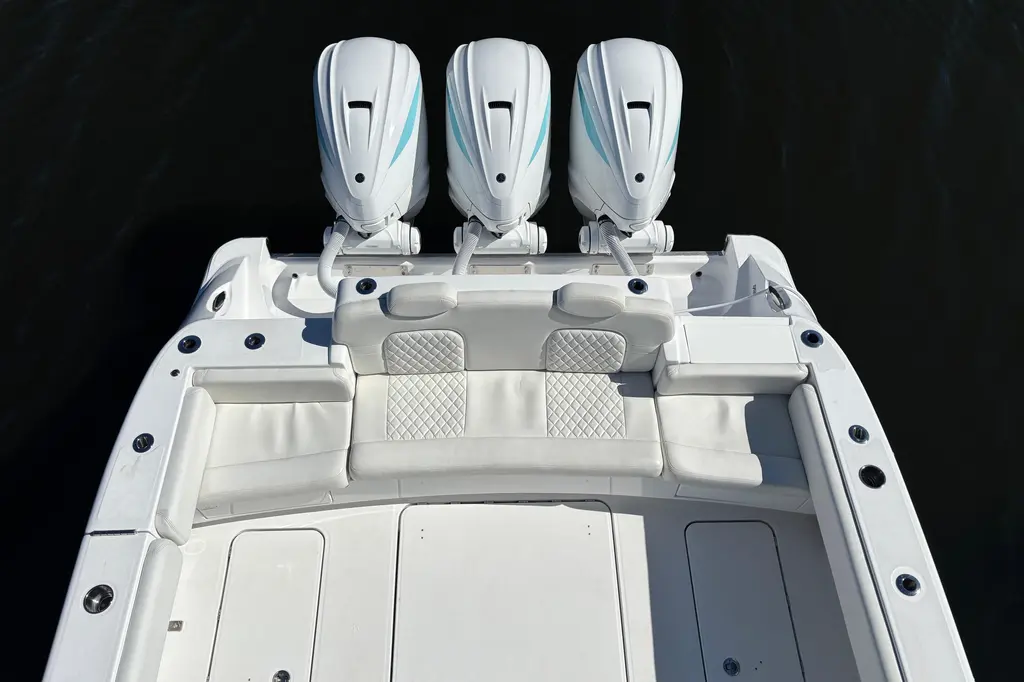 2022 HCB 42 Lujo Yacht For Sale in Lighthouse Point FL 2022 HCB 42 Lujo Yacht For Sale in Lighthouse Point FL
