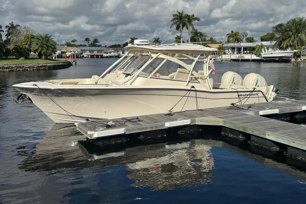 Texas Crewed 2024 Grady-White Freedom 335 Yacht For Sale in Pompano Beach FL Texas Crewed 2024 Grady-White Freedom 335 Yacht For Sale in Pompano Beach FL
