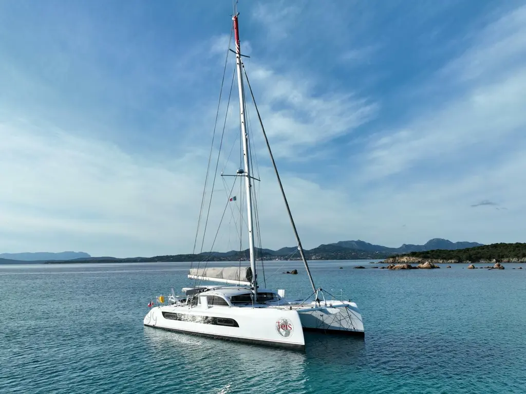 Teïs 2023 Outremer 51 Yacht For Sale in Teïs 2023 Outremer 51 Yacht For Sale in