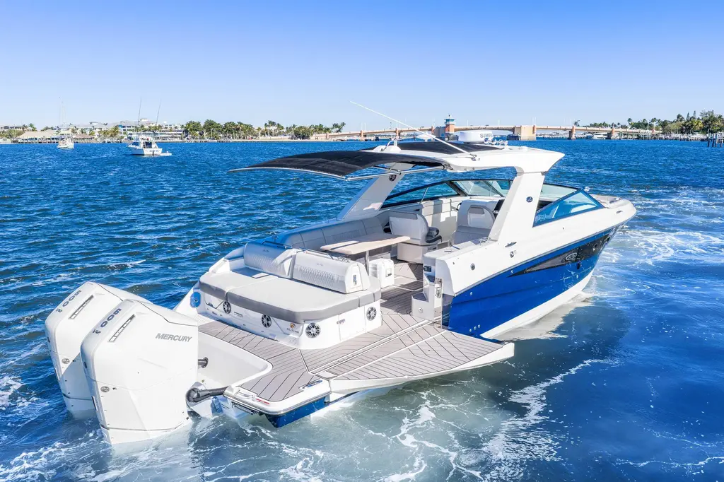 2023 Sea Ray SLX 400 Yacht For Sale in Manalapan FL 2023 Sea Ray SLX 400 Yacht For Sale in Manalapan FL