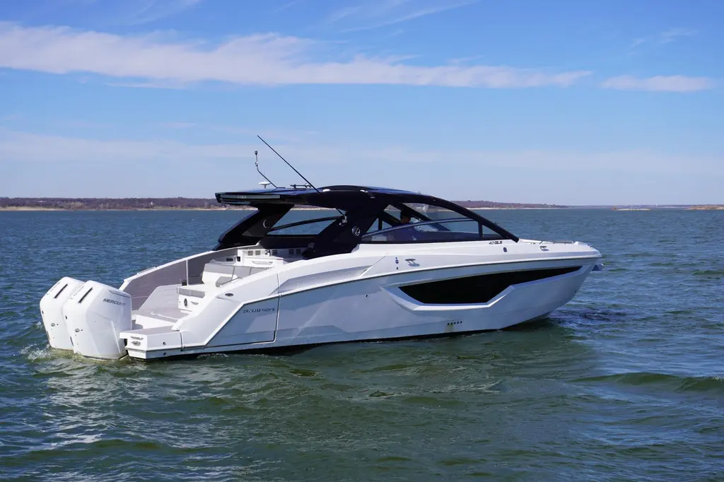 2023 Cruisers Yachts 42 GLS OB Yacht For Sale in Pottsboro TX 2023 Cruisers Yachts 42 GLS OB Yacht For Sale in Pottsboro TX