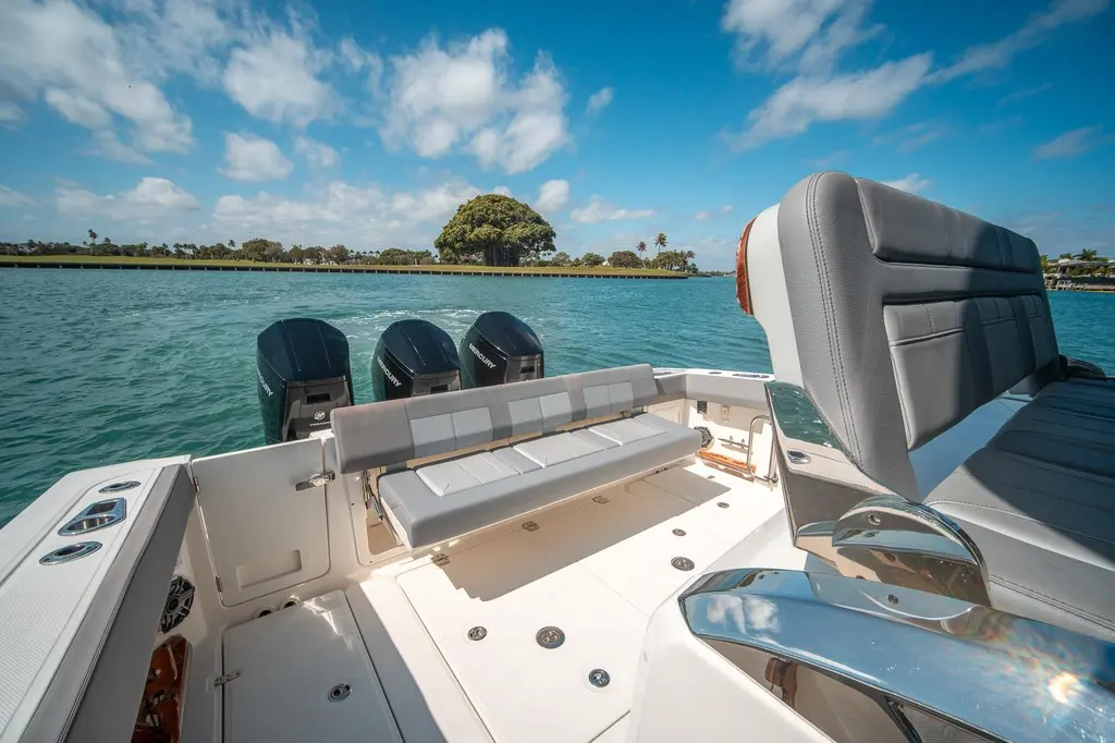 PIPE DREAM 2023 Boston Whaler 420 Outrage Yacht For Sale in Aventura FL PIPE DREAM 2023 Boston Whaler 420 Outrage Yacht For Sale in Aventura FL