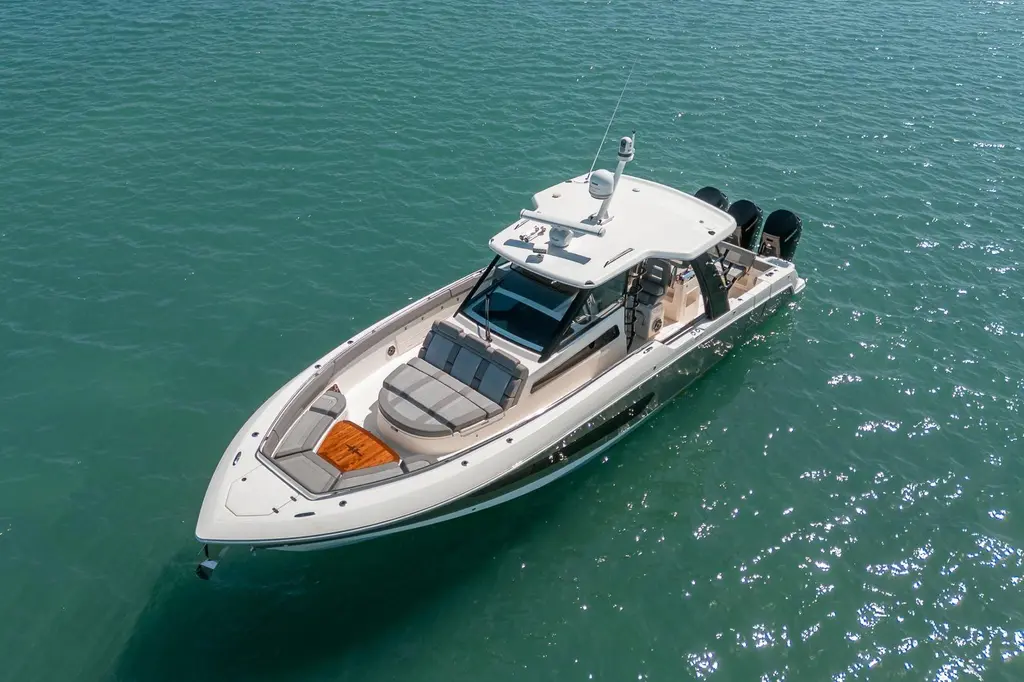 PIPE DREAM 2023 Boston Whaler 420 Outrage Yacht For Sale in Aventura FL PIPE DREAM 2023 Boston Whaler 420 Outrage Yacht For Sale in Aventura FL