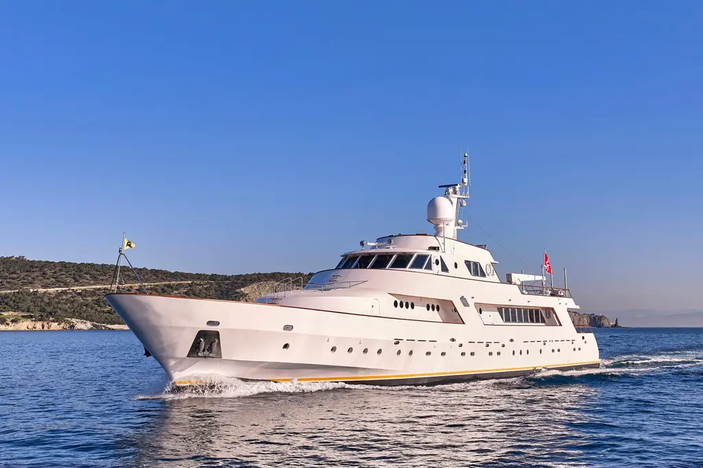 Madame Thelma 1975 CRN 40 Yacht For Sale in Piraeus Madame Thelma 1975 CRN 40 Yacht For Sale in Piraeus