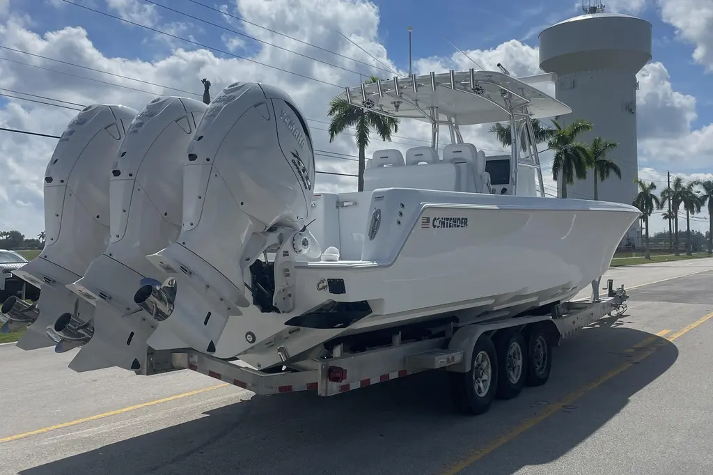 2024 Contender 39 ST Yacht For Sale in Fort Lauderdale FL 2024 Contender 39 ST Yacht For Sale in Fort Lauderdale FL
