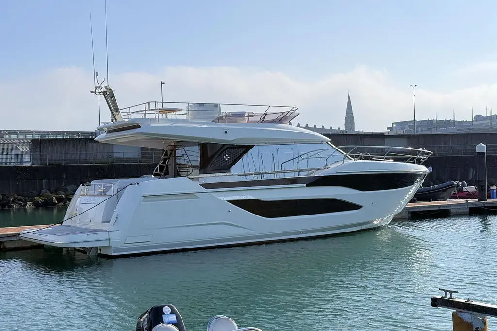 2025 Prestige F4.9 Yacht For Sale in Dun Laoghaire 2025 Prestige F4.9 Yacht For Sale in Dun Laoghaire