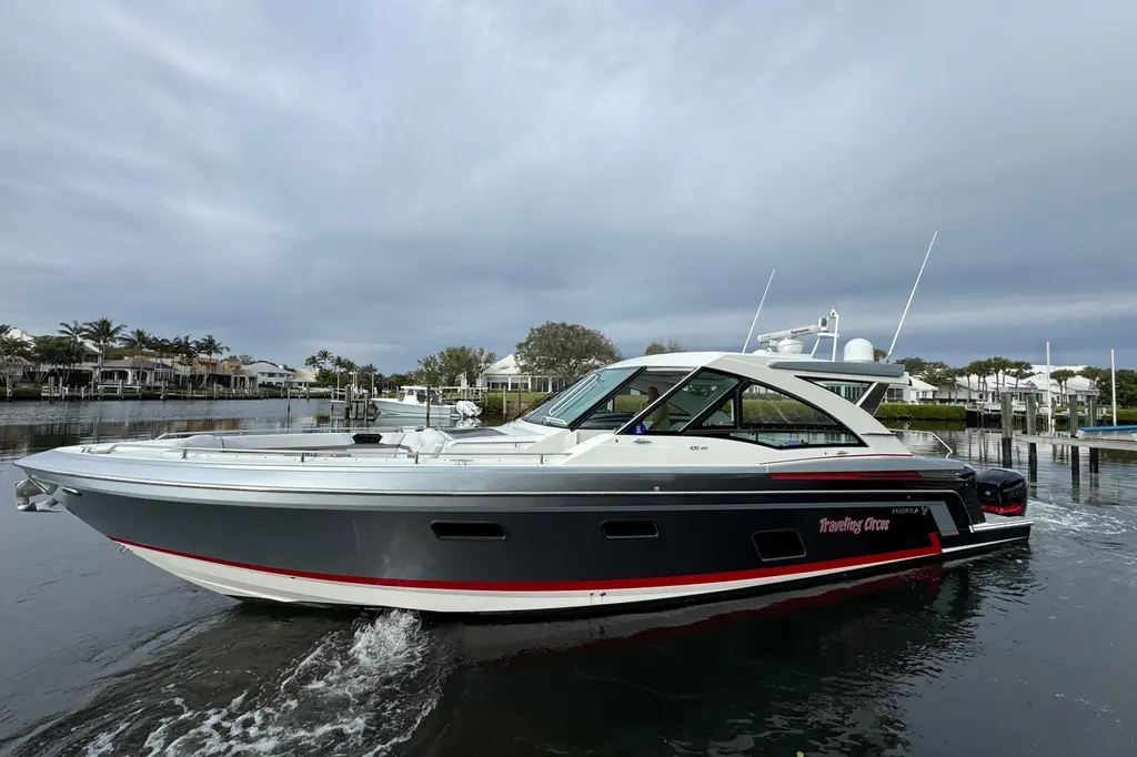 2018 Formula 430 Super Sport Crossover Yacht For Sale in Fort Lauderdale FL 2018 Formula 430 Super Sport Crossover Yacht For Sale in Fort Lauderdale FL