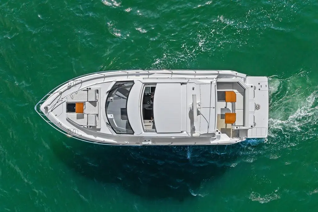 SARGAM 2023 Cruisers Yachts 42 Cantius Yacht For Sale in Palm Beach FL SARGAM 2023 Cruisers Yachts 42 Cantius Yacht For Sale in Palm Beach FL