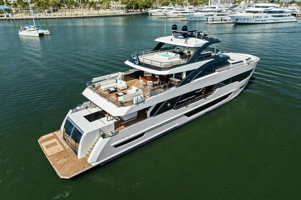 SERENITY NOW 2024 Ocean Alexander 35 Revolution Yacht For Sale in Boston MA SERENITY NOW 2024 Ocean Alexander 35 Revolution Yacht For Sale in Boston MA