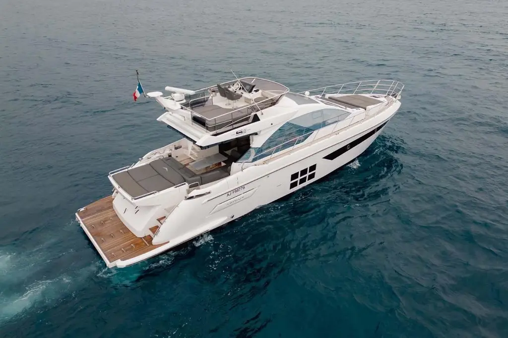 ALMAVIVA V 2020 Azimut S6 Yacht For Sale in Saint-Raphaël 83 ALMAVIVA V 2020 Azimut S6 Yacht For Sale in Saint-Raphaël 83