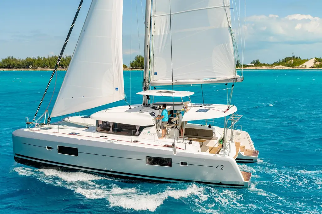 NEPTUNE 2023 Lagoon 42 Yacht For Sale in Hy?res 83 NEPTUNE 2023 Lagoon 42 Yacht For Sale in Hy?res 83