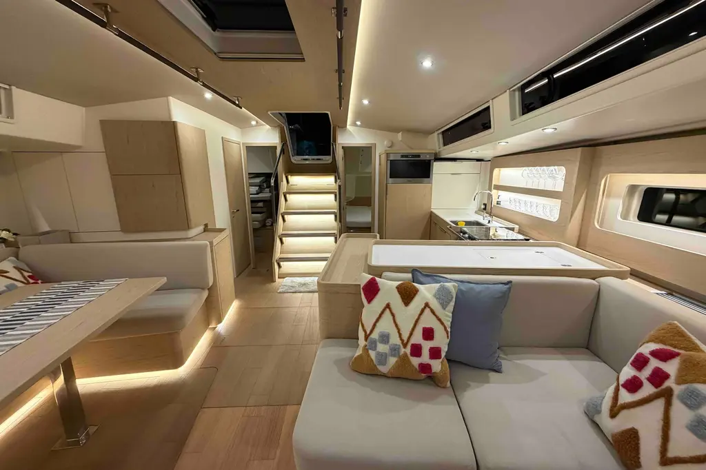 2021 Beneteau Oceanis Yacht 54 Yacht For Sale in Keelung City 2021 Beneteau Oceanis Yacht 54 Yacht For Sale in Keelung City