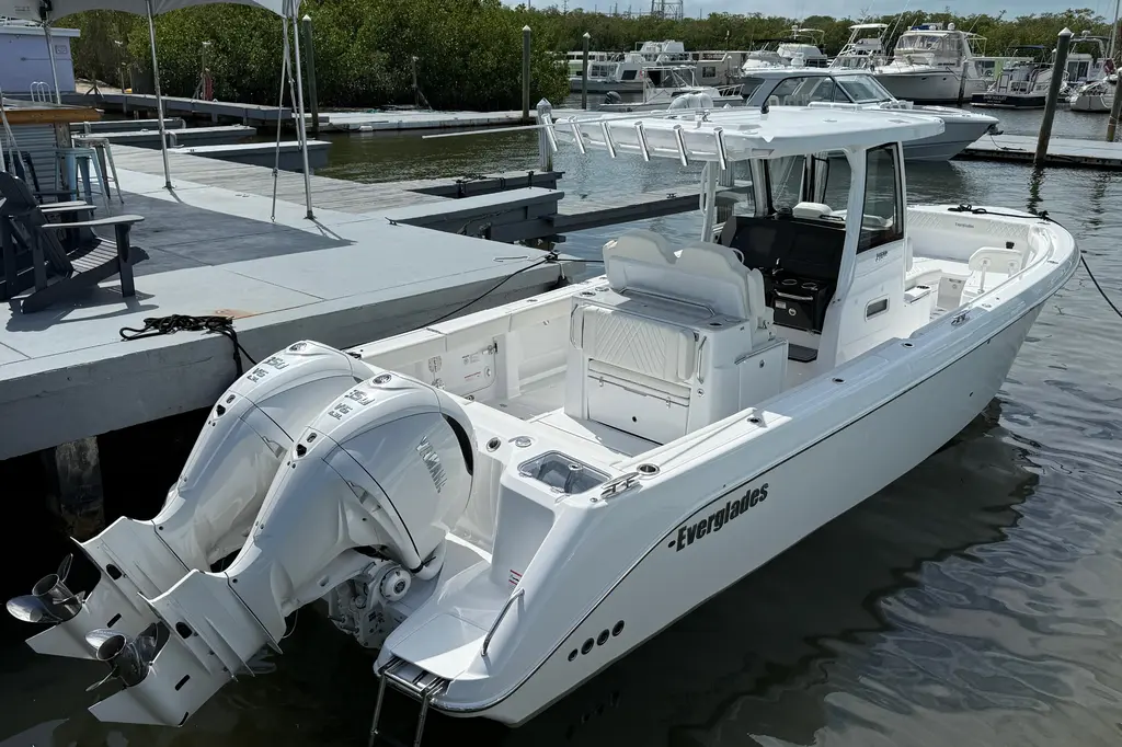 2026 Everglades 315 Center Console Yacht For Sale in Key Largo FL 2026 Everglades 315 Center Console Yacht For Sale in Key Largo FL