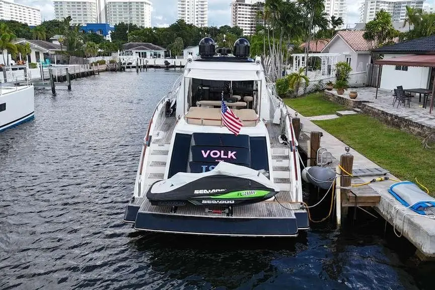 2009 Lazzara Yachts LSX 75 Yacht For Sale in Fort Lauderdale FL 2009 Lazzara Yachts LSX 75 Yacht For Sale in Fort Lauderdale FL