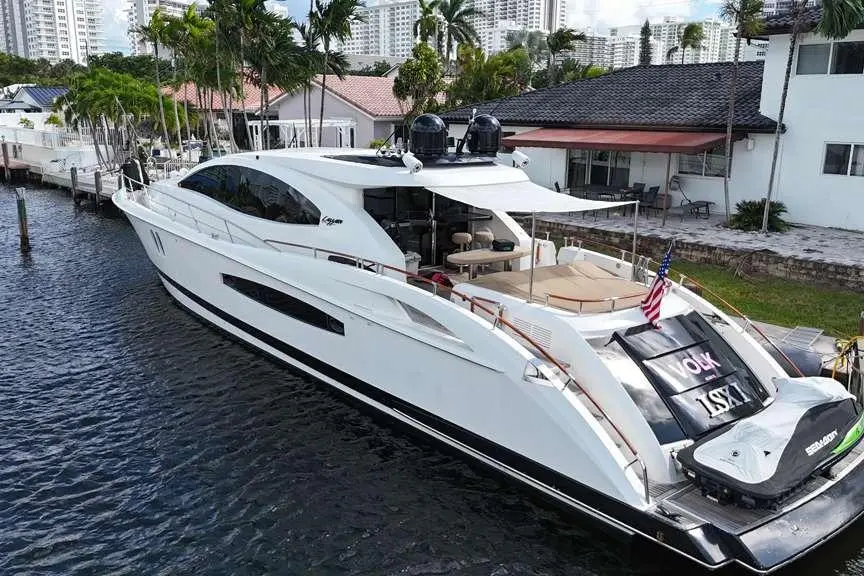 2009 Lazzara Yachts LSX 75 Yacht For Sale in Fort Lauderdale FL 2009 Lazzara Yachts LSX 75 Yacht For Sale in Fort Lauderdale FL