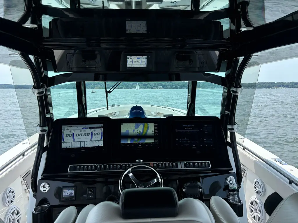 2018 HCB 53 Suenos Yacht For Sale in Lake of the Ozarks MO 2018 HCB 53 Suenos Yacht For Sale in Lake of the Ozarks MO