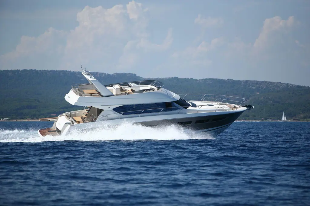 2012 Prestige 60 Yacht For Sale in Maltepe 2012 Prestige 60 Yacht For Sale in Maltepe