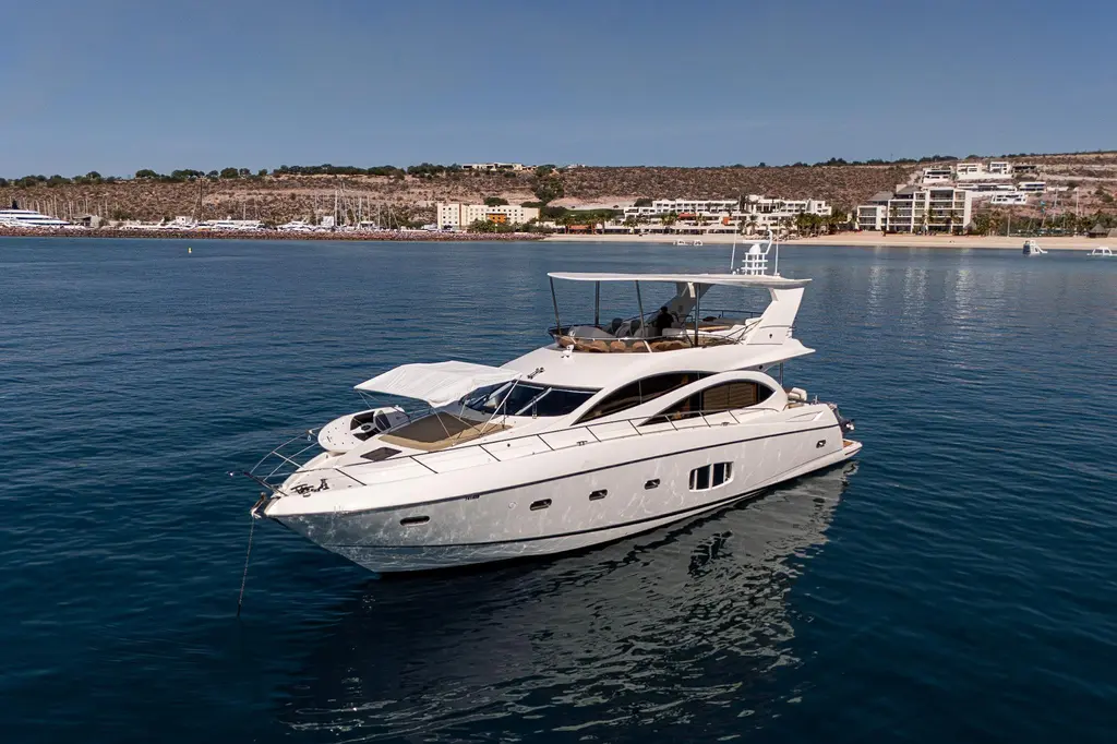 Bar&Co 2008 Sunseeker Manhattan 73 Yacht For Sale in La Paz Bar&Co 2008 Sunseeker Manhattan 73 Yacht For Sale in La Paz