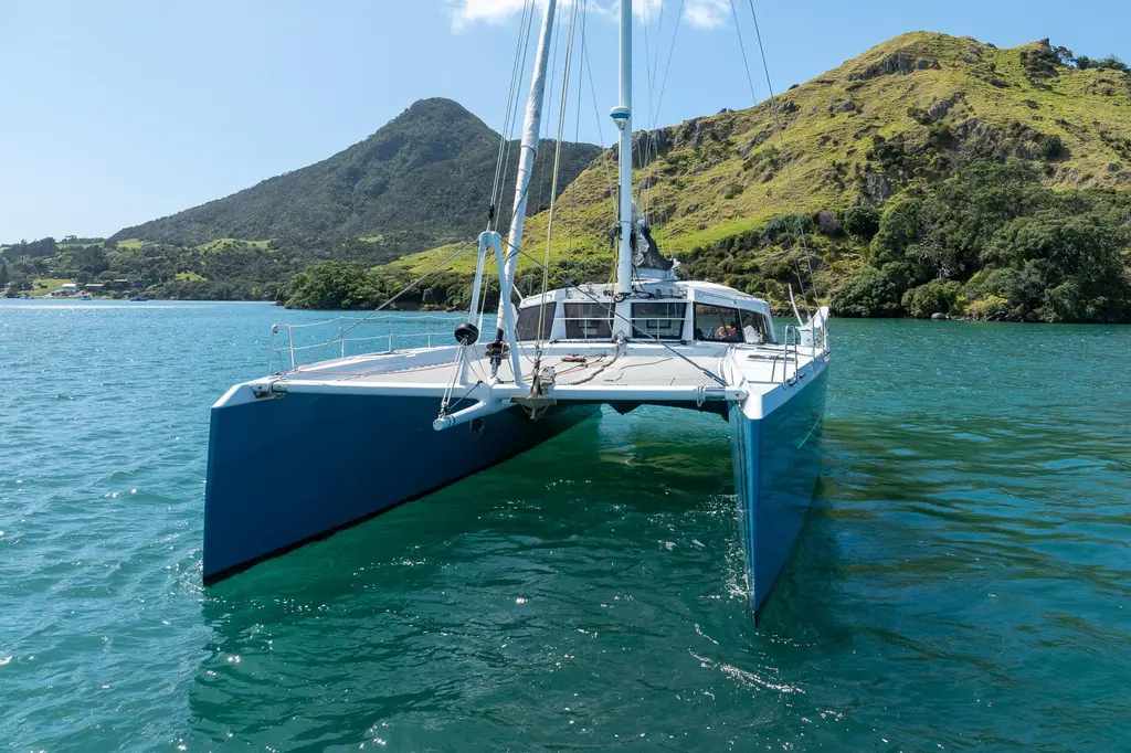 Diversion 2015 Catamaran Mcat 52 Yacht For Sale in Denpasar Diversion 2015 Catamaran Mcat 52 Yacht For Sale in Denpasar