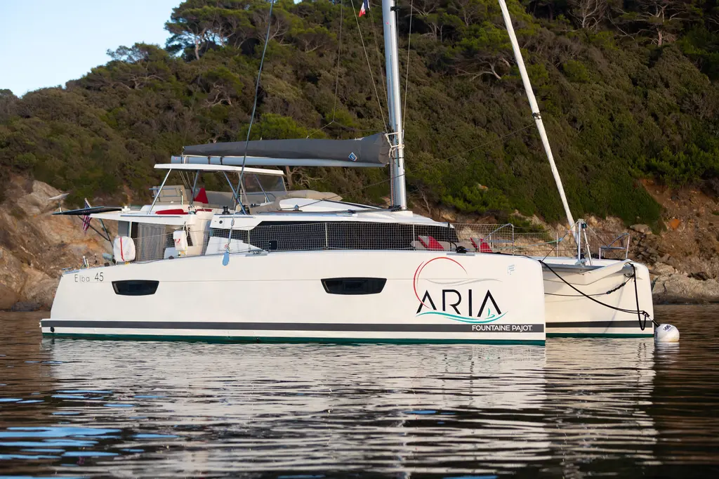 Aria 2023 Fountaine Pajot Elba 45 Catamaran Yacht For Sale in Saint-Tropez 83 Aria 2023 Fountaine Pajot Elba 45 Catamaran Yacht For Sale in Saint-Tropez 83