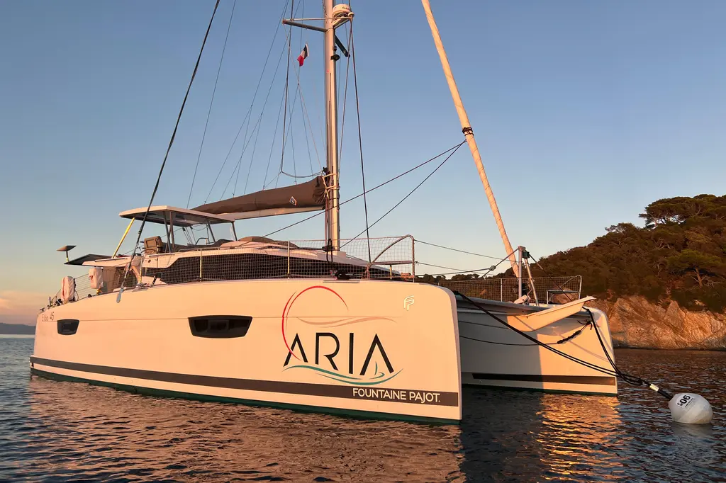 Aria 2023 Fountaine Pajot Elba 45 Catamaran Yacht For Sale in Saint-Tropez 83 Aria 2023 Fountaine Pajot Elba 45 Catamaran Yacht For Sale in Saint-Tropez 83
