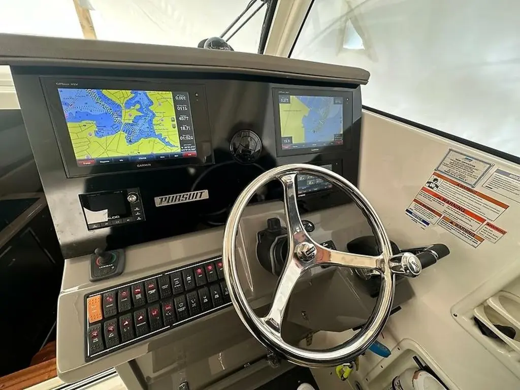Hey Girl 2019 Pursuit OS 355 Offshore Yacht For Sale in Edgewater MD Hey Girl 2019 Pursuit OS 355 Offshore Yacht For Sale in Edgewater MD