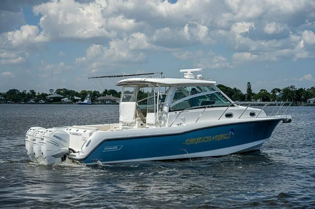 2018 Boston Whaler 345 Conquest Yacht For Sale in Ft Lauderdale FL 2018 Boston Whaler 345 Conquest Yacht For Sale in Ft Lauderdale FL