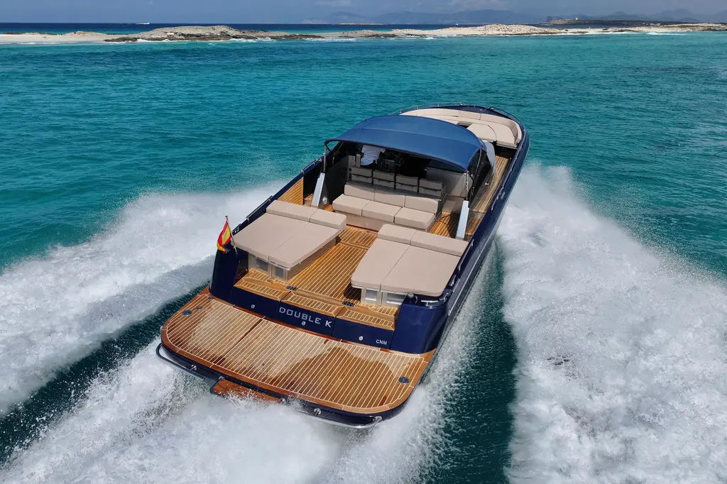 DOUBLE K 2010 CONTINENTAL TENDER 50 Yacht For Sale in Passeig Marítim DOUBLE K 2010 CONTINENTAL TENDER 50 Yacht For Sale in Passeig Marítim