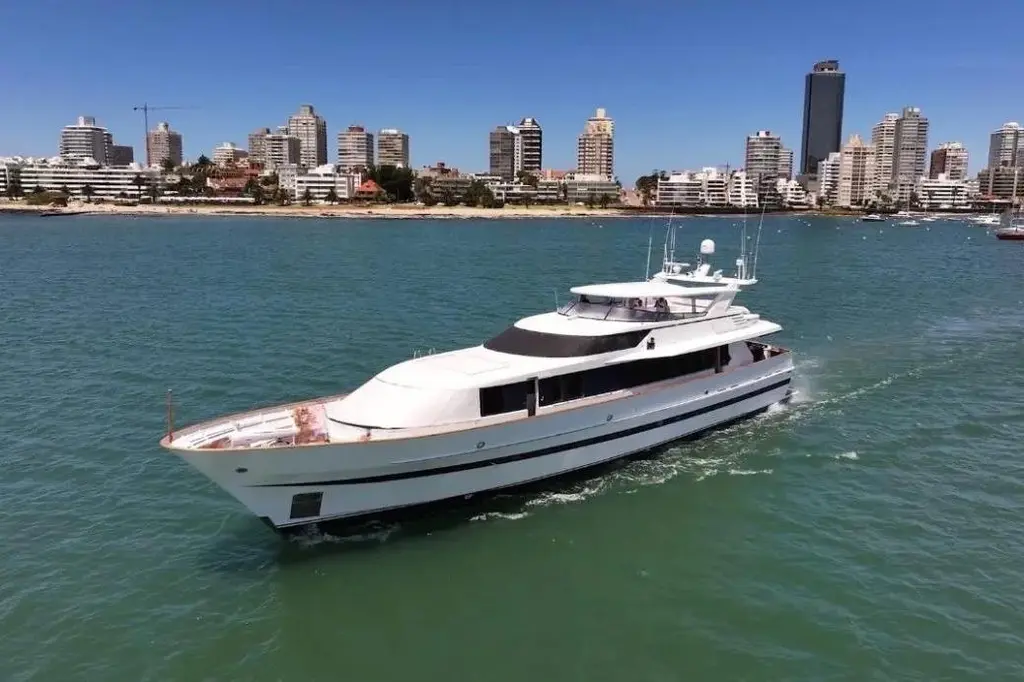 1987 Lurssen 110 Yacht For Sale in Buenos Aires City 1987 Lurssen 110 Yacht For Sale in Buenos Aires City