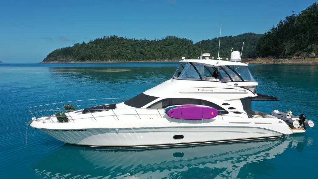 SILVER FOX 2008 Sea Ray 58 Sedan Bridge Yacht For Sale in Paradise Point QLD SILVER FOX 2008 Sea Ray 58 Sedan Bridge Yacht For Sale in Paradise Point QLD