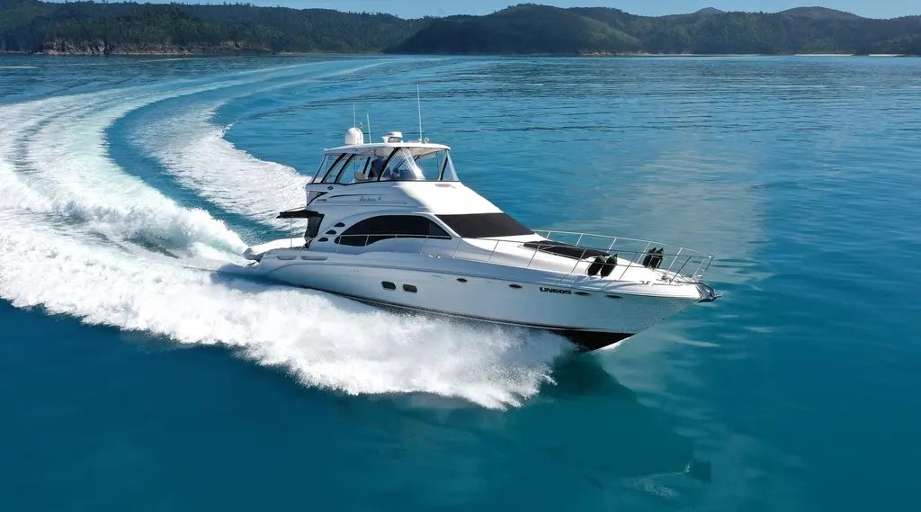 SILVER FOX 2008 Sea Ray 58 Sedan Bridge Yacht For Sale in Paradise Point QLD SILVER FOX 2008 Sea Ray 58 Sedan Bridge Yacht For Sale in Paradise Point QLD