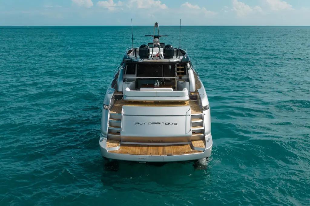 PUROSANGUE 2014 Riva 86' Domino Yacht For Sale in Hollywood FL PUROSANGUE 2014 Riva 86' Domino Yacht For Sale in Hollywood FL