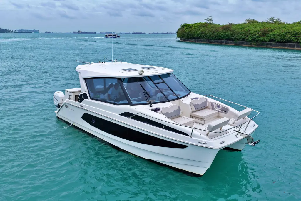 2023 Aquila 36 Sport Yacht For Sale in Singapore 2023 Aquila 36 Sport Yacht For Sale in Singapore