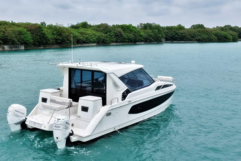 2023 Aquila 36 Sport Yacht For Sale in Singapore 2023 Aquila 36 Sport Yacht For Sale in Singapore