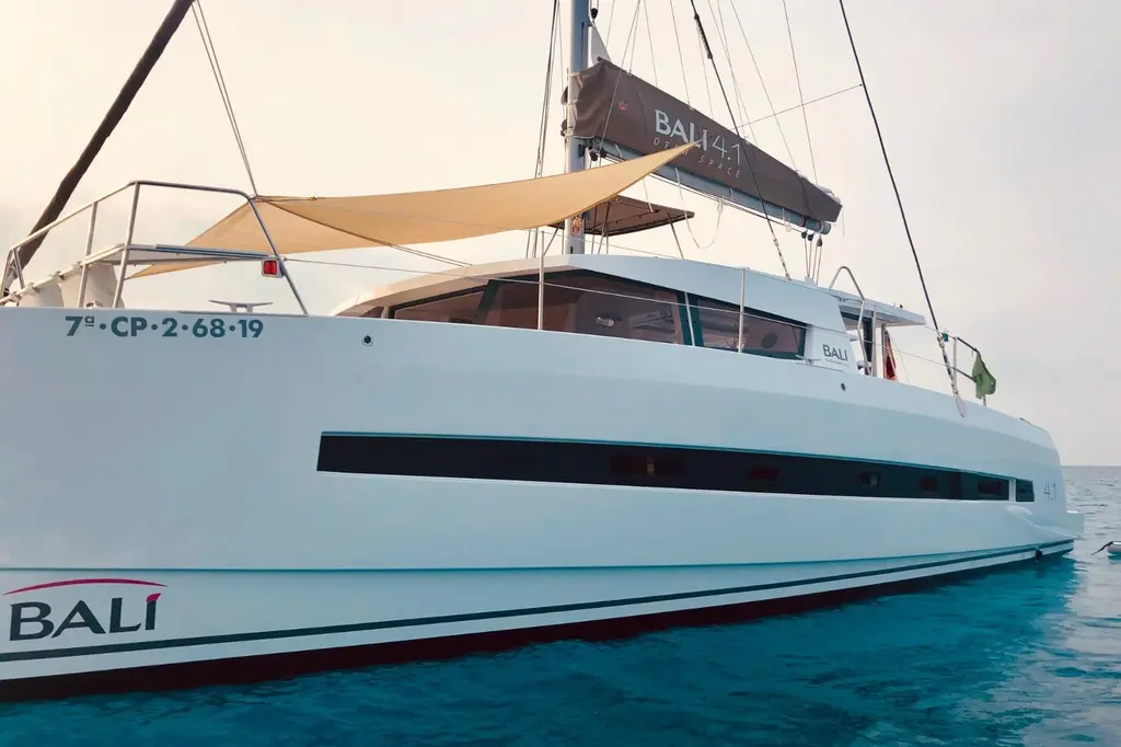 2019 Bali 4.1 Yacht For Sale in Puerto Sotogrande ES-CA 2019 Bali 4.1 Yacht For Sale in Puerto Sotogrande ES-CA