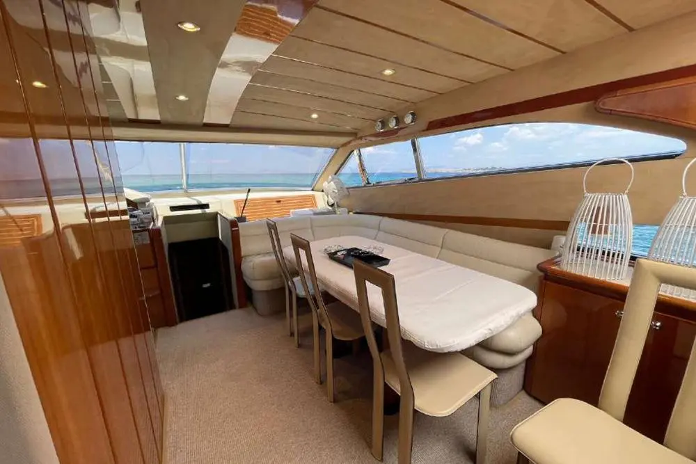UKIYO 2002 Ferretti Yachts 68 Yacht For Sale in Alimos UKIYO 2002 Ferretti Yachts 68 Yacht For Sale in Alimos