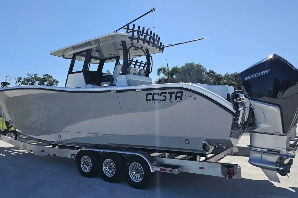 2025 34SV Yacht For Sale in Tampa FL 2025 34SV Yacht For Sale in Tampa FL