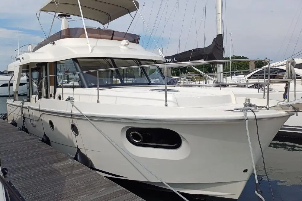 2020 Beneteau Swift Trawler 41 Fly Yacht For Sale in Gosport E19 2020 Beneteau Swift Trawler 41 Fly Yacht For Sale in Gosport E19