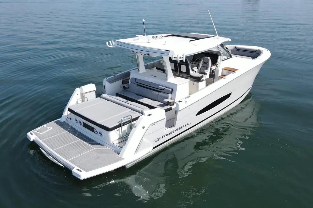 It's Good 2024 Regal 38 Surf Yacht For Sale in Jacksonville FL It's Good 2024 Regal 38 Surf Yacht For Sale in Jacksonville FL