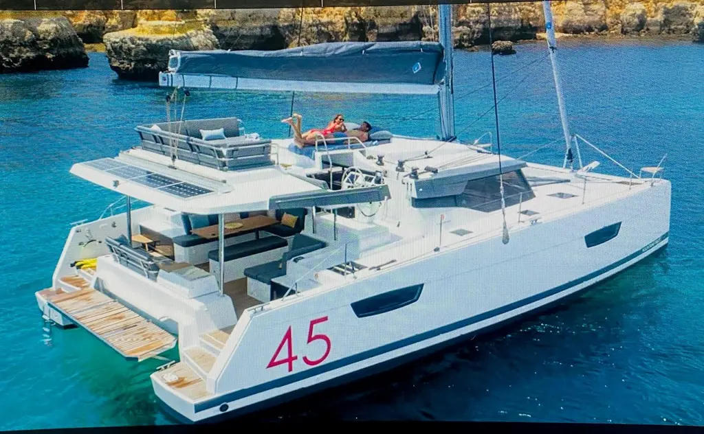 ELYSIUM 1 2022 Fountaine Pajot Elba Quatour Yacht For Sale in Algarve ELYSIUM 1 2022 Fountaine Pajot Elba Quatour Yacht For Sale in Algarve