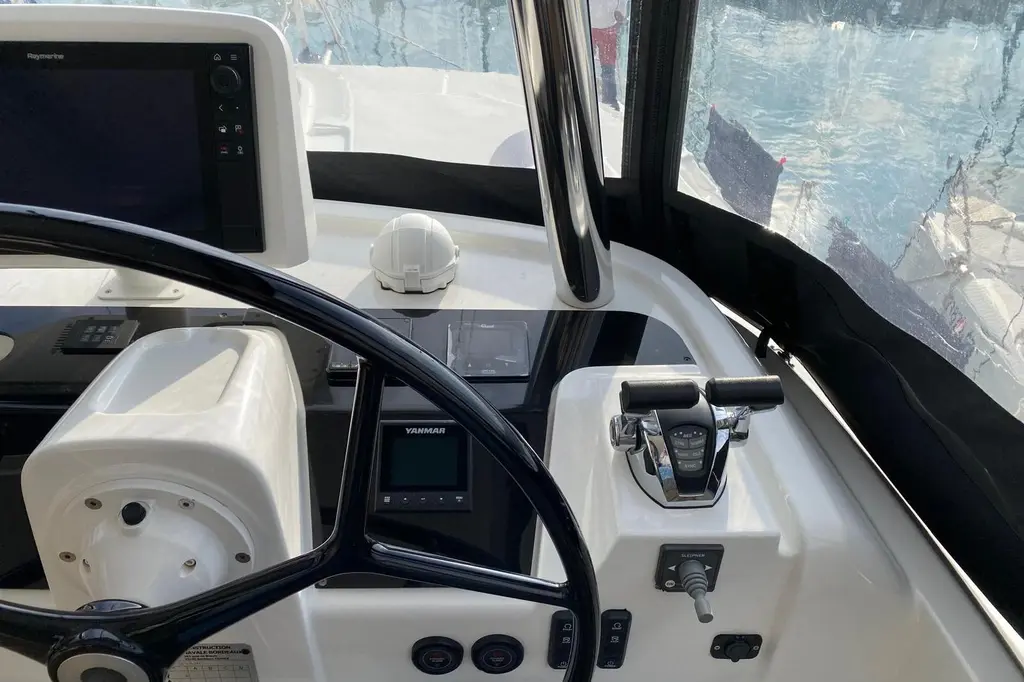 2023 Lagoon 55 Yacht For Sale in Bordeaux 33 2023 Lagoon 55 Yacht For Sale in Bordeaux 33