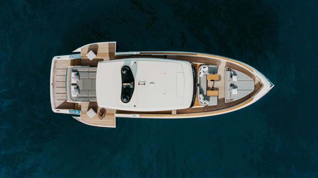 2025 Invictus ST550 Yacht For Sale in Catanzaro IT-CZ 2025 Invictus ST550 Yacht For Sale in Catanzaro IT-CZ